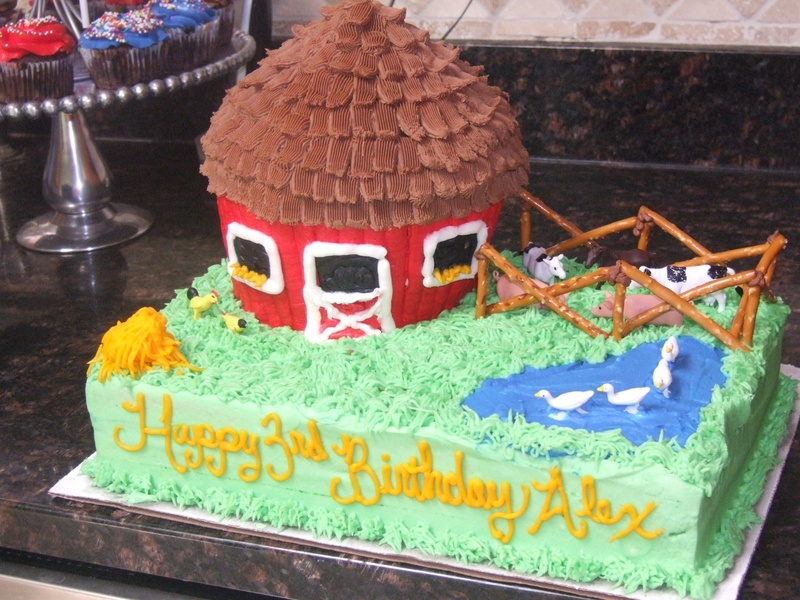 3D Farm/ Barn Cake