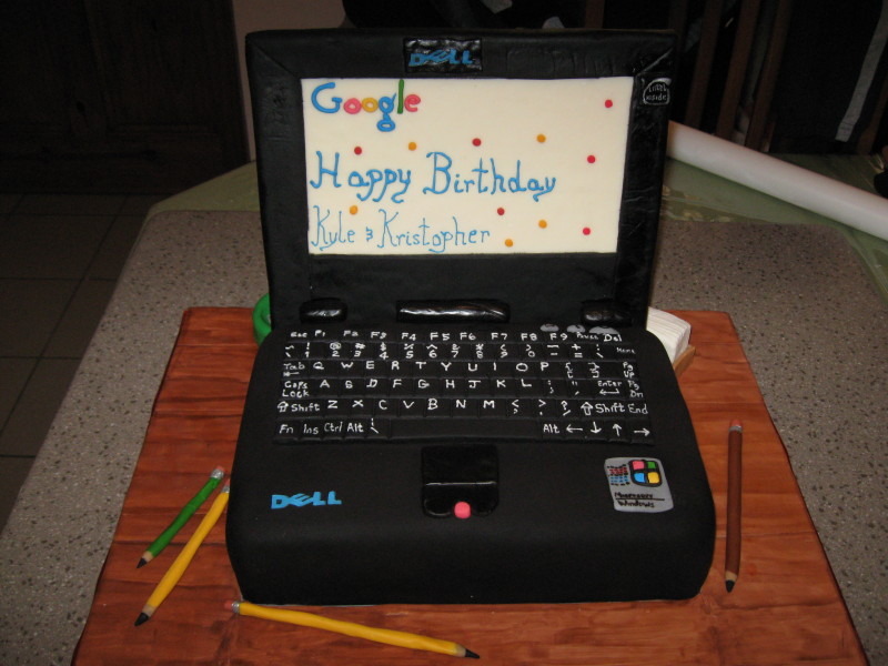 Cake 06a1 Laptop Cake