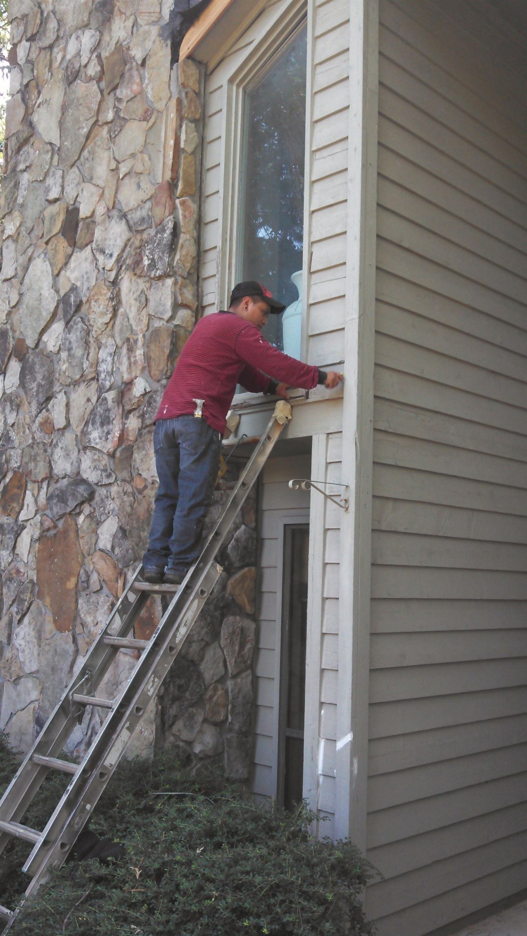 Handyman - Home Improvements, Repairs, & Exterior House Painters 