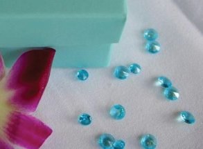 aqua diamond confetti