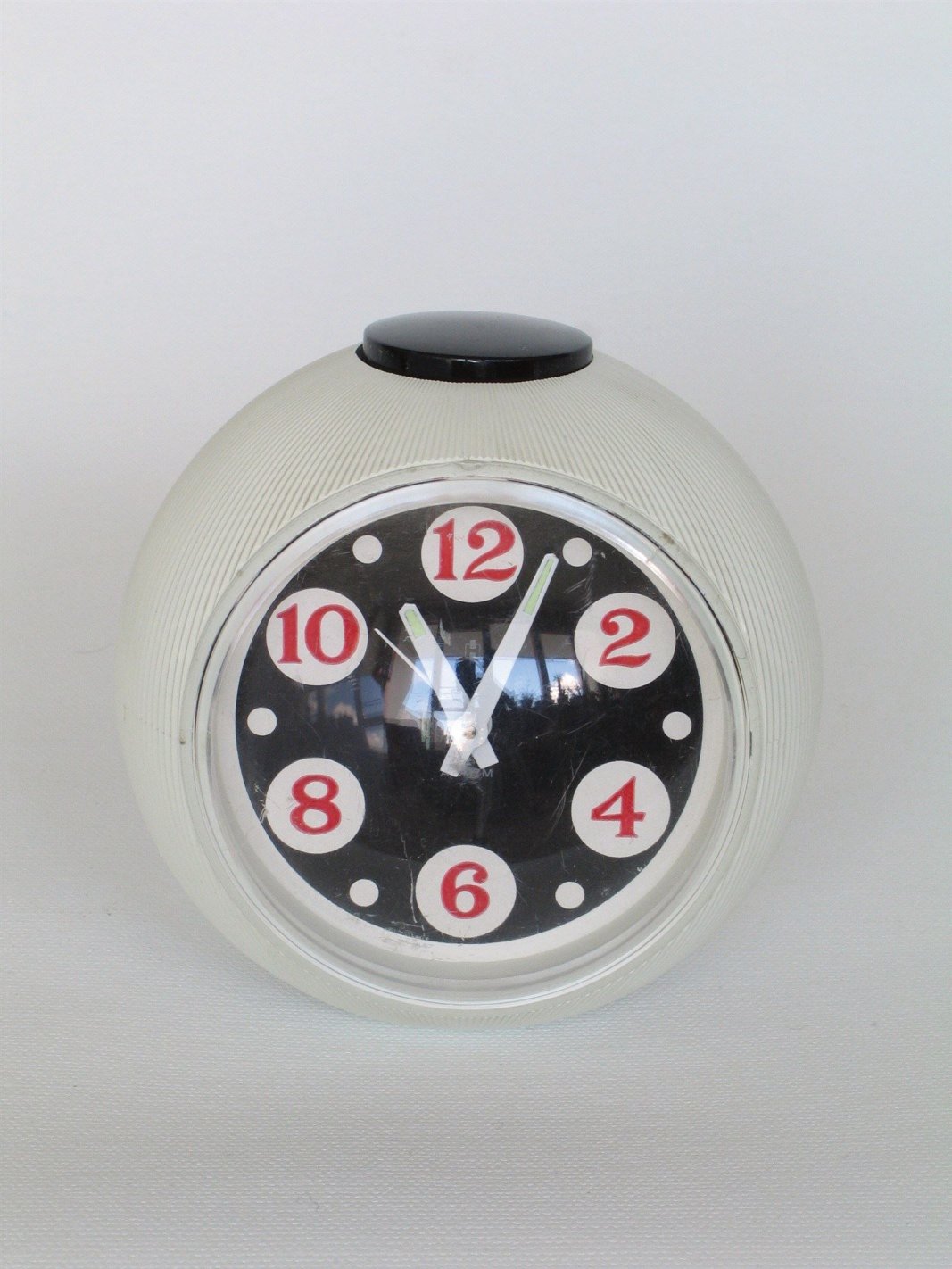 Space age clock
