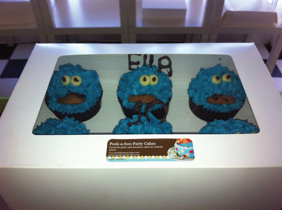 cookie monster cupcakes