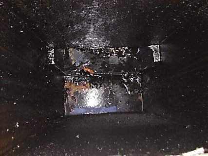 duct before cleaning