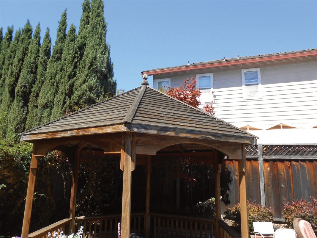 Gazebo (Before) exterior wood staining, House painter, Castro Valley Painting Contractor