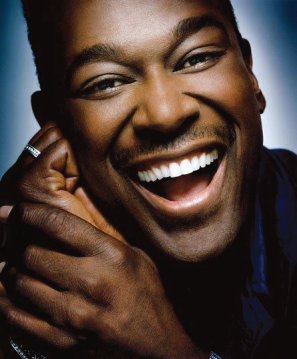 HAPPY BIRTHDAY APRIL 20TH TO VOCALIST LUTHER VANDROSS. RIPPITOPEN.COM.