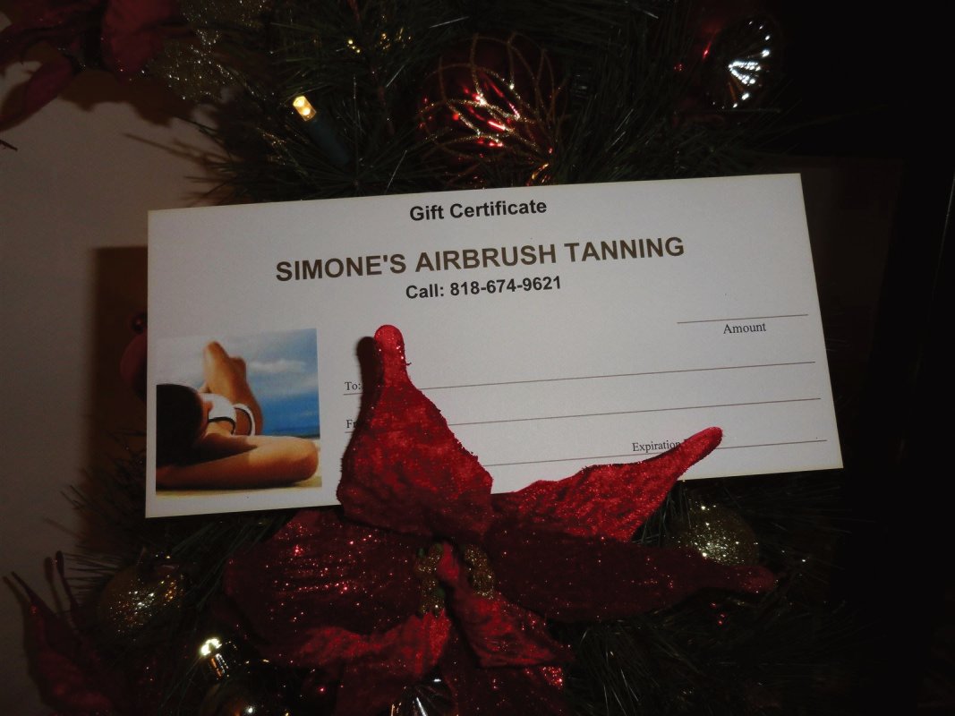 Simone's Airbrush Tanning in Studio City has gift certificates available