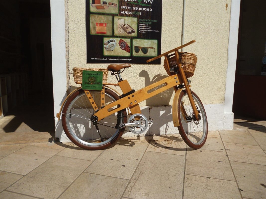  : Un vélo cadre en bois !