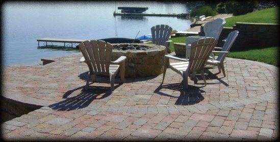 siloam stone fire pit with paver patio