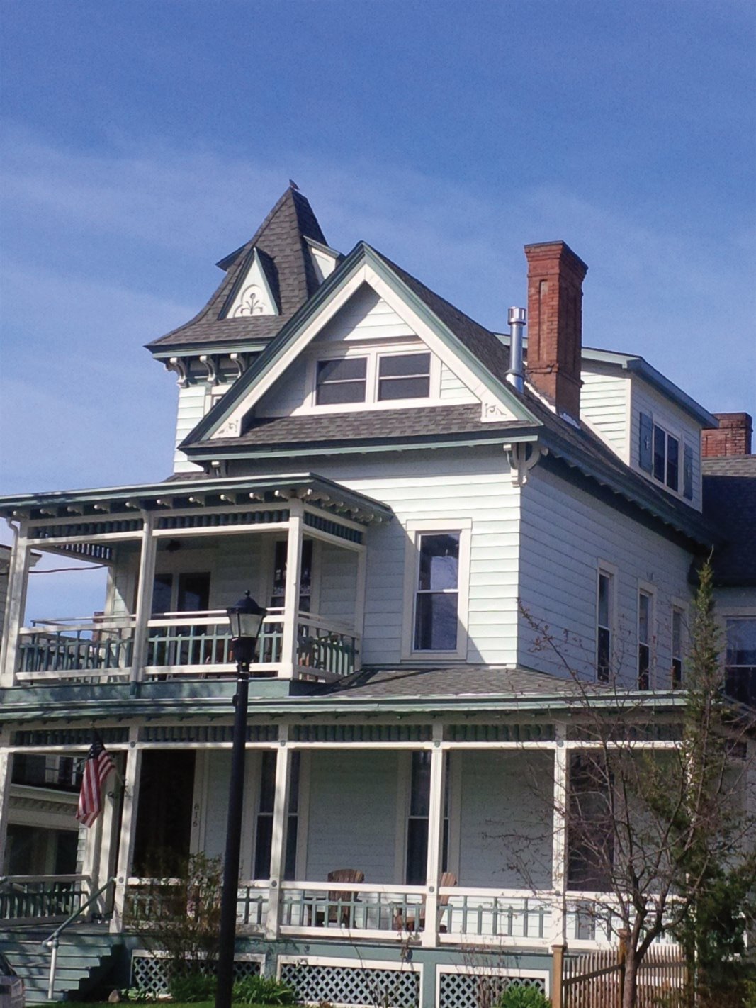 Painting contractor providing exterior painters in Hudson NY