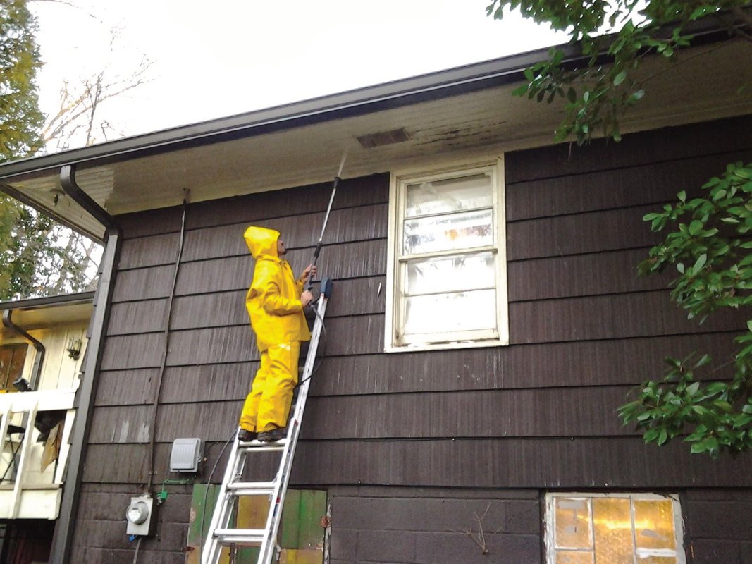 Pressure Washing - Spring Drive Roswell