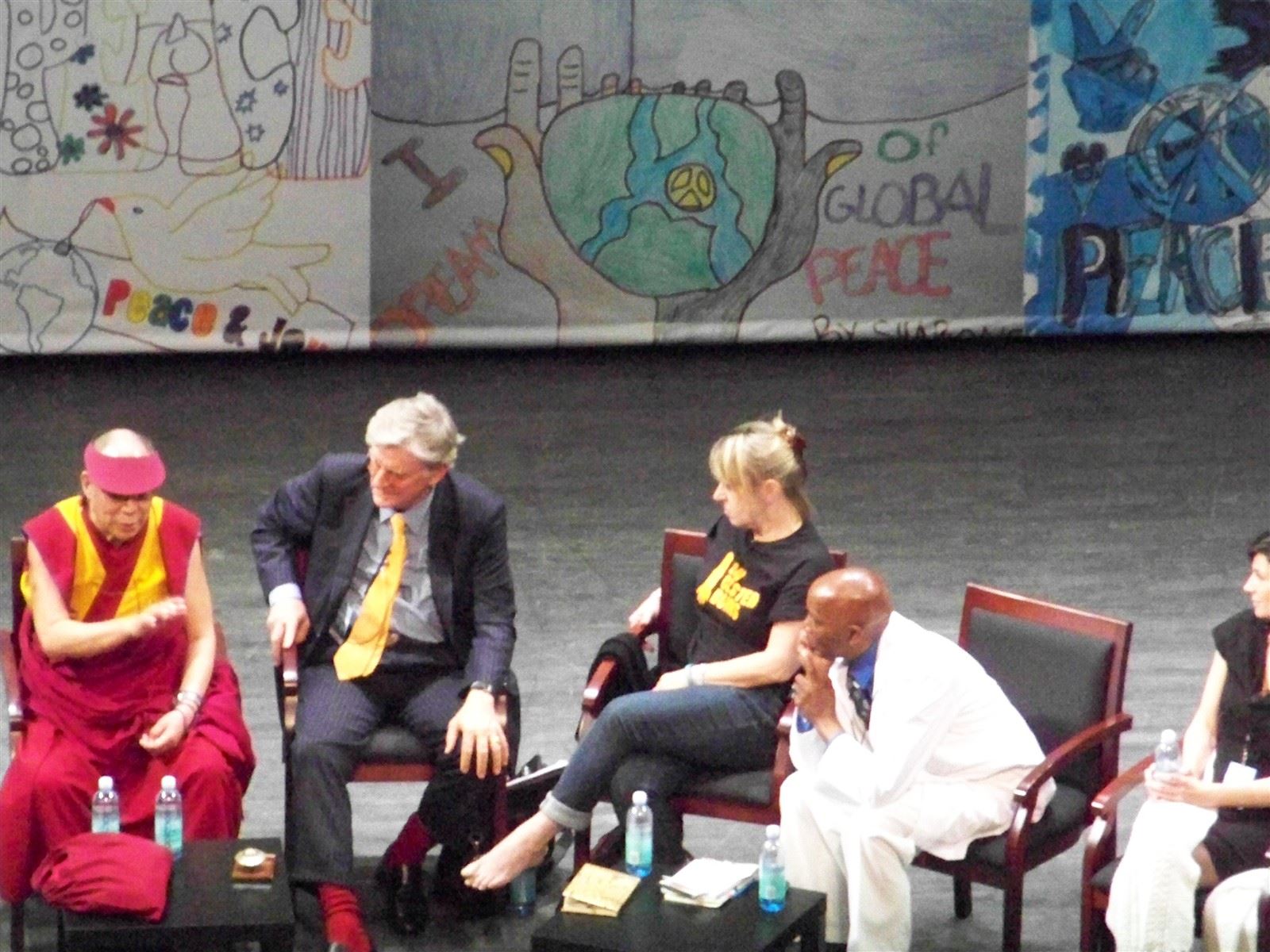 His Holiness the Dalai Lama : His Holiness the Dalai Lama, Moderator Robert Thurman, Nobel Laureate Jody Williams, Newark's Earl "The Street Doctor" @NewarkPeace, May 2011