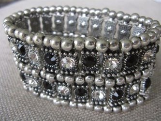 Glittrigt armband till vinterns fest