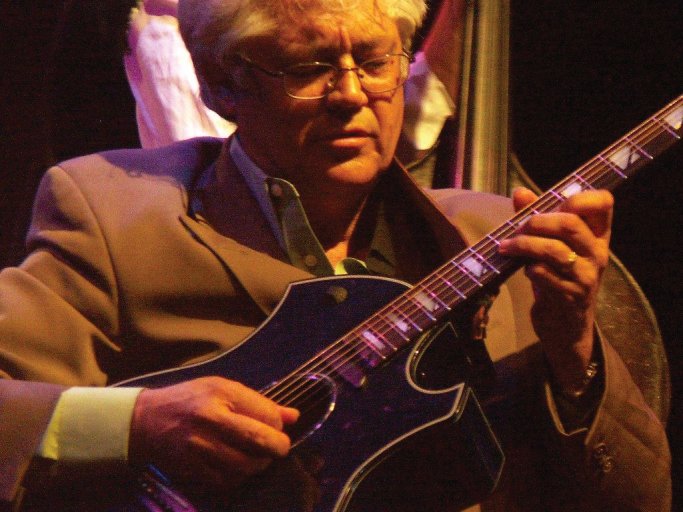 HAPPY BIRTHDAY APRIL 2ND, TO JAZZ GUITARIST LARRY CORYELL.  RIPPITOPEN,COM.