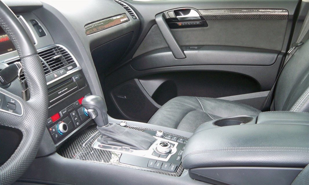 Recouvrement fibre de carbone sergé 2X2 Audi Q7 Habitacle, baguettes, console centrale, cendrier - Auto - véhicule