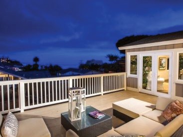 San Diego home staging should include outdoor areas